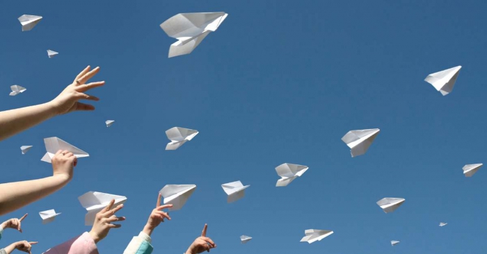 Paper Airplanes How Tos And Printables